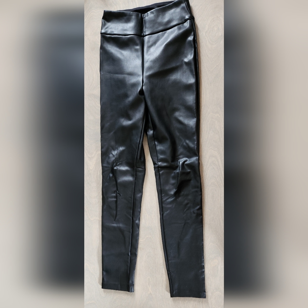 Dynamite Xs Black Faux Leather Leggings